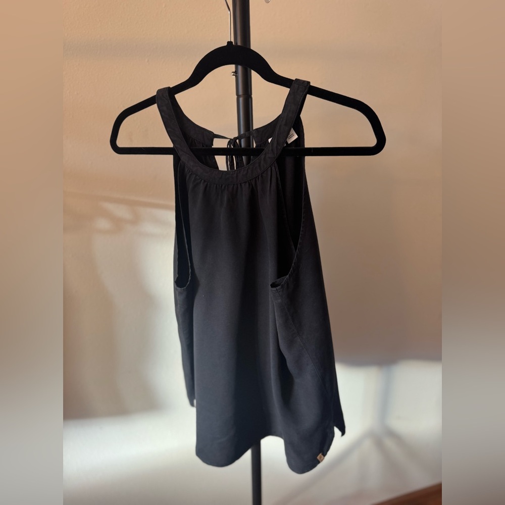 Elegant Black Sleeveless Top